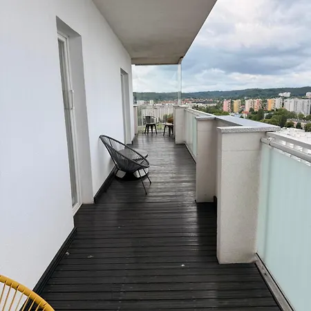 Ann 17 Pietro Z Widokiem Na Morze Apartman